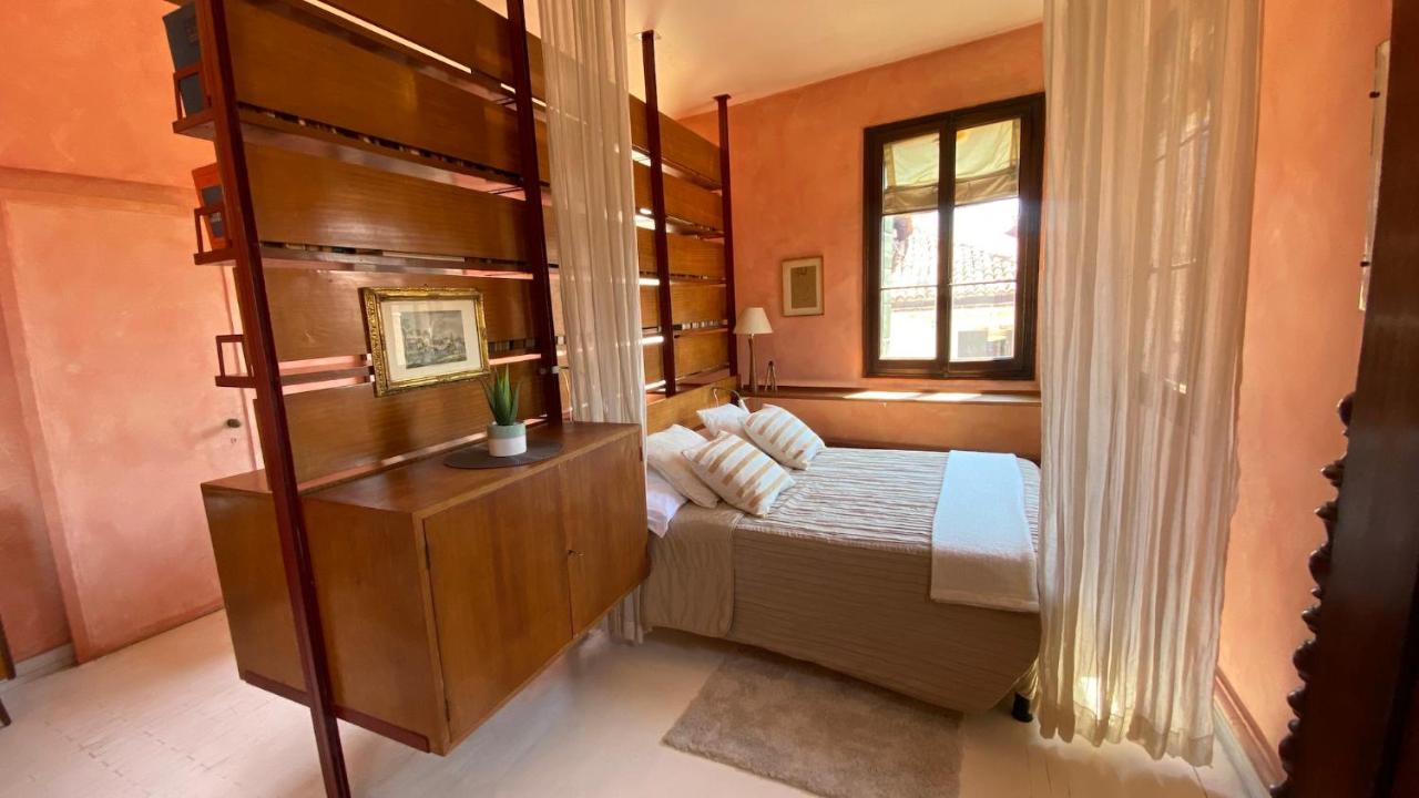 Ca' Romantica - Big Appartment At Accademia Veneza Exterior foto